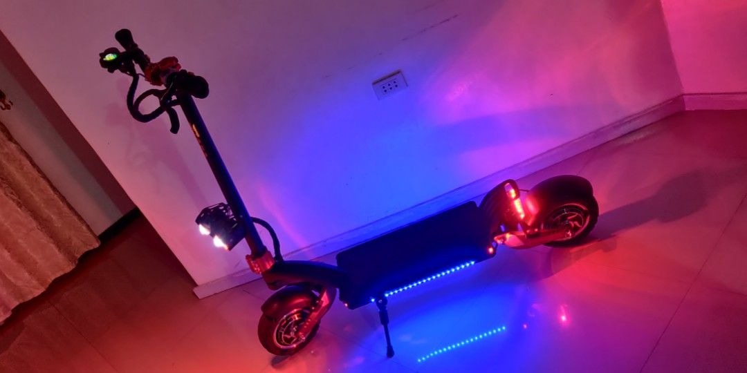 Raze Arcane 60v 19ah 3200watts - Dual Motor Hub EKS electric scooter ...