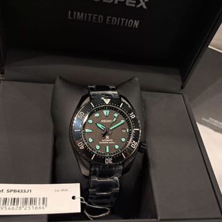 (Category: ) located in . Submitted by seikowatchfactory (Listing ID 1302405962, Image 1). Description: .