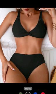 (Category: ) located in . Submitted by elisshopping (Listing ID 1302537360, Image 1). Description: .