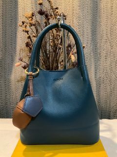 Sonovi…Bluegreen Bucket Bag
