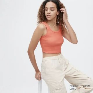 Uniqlo Ribbed Cropped Tank Top