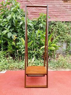 Wooden Clothes Rack
20”L x 17”W x 60”H
Php 3500

Solid wood
In good condition