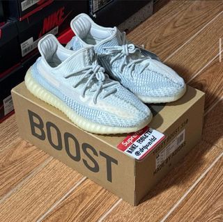 yeezy boost 350 v2 cloud white