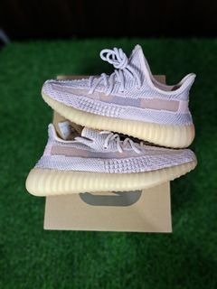 Yeezy Boost 350 v2 Synth (5.5 US)