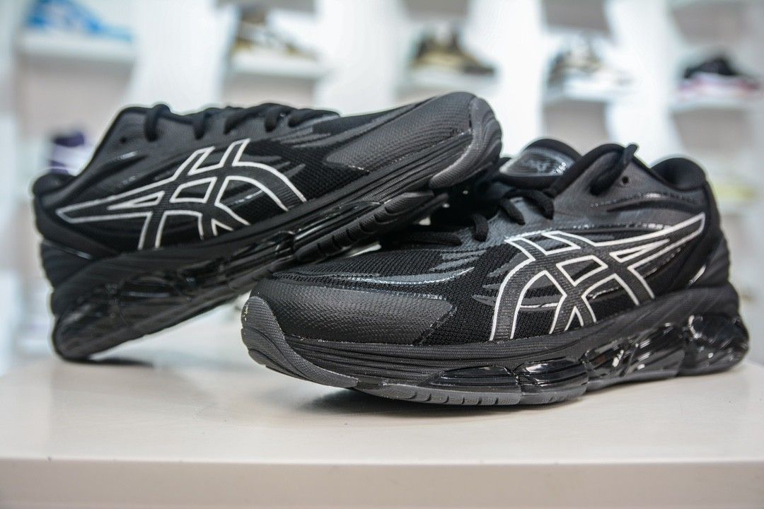 Asics carbon black hotsell