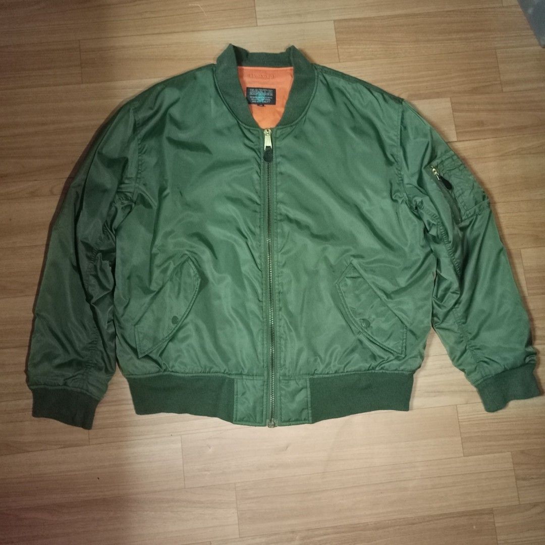 Aspack for 500 two reversible bomber ma-1 and sukajan (Category: Coats, Jackets and Outerwear) located in Manila. Submitted by d.ese_06 (Listing ID 1306469839, Image 3). Description: earth explorer ( green ) dimes L - 27 W-25 pit to pit condition 8.5/10 minor issue seen on pic pen mark rageblue japan sukajan ( black/white) dimes L - 26 W-22 pit to pit condition 9/10 payment first through G cash ship via lalamove / JNT Pm For more inquiry sampaloc