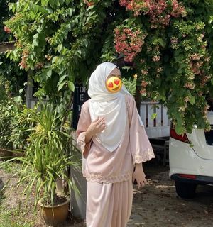 (Category: ) located in . Submitted by nuramni2000 (Listing ID 1306484754, Image 1). Description: .