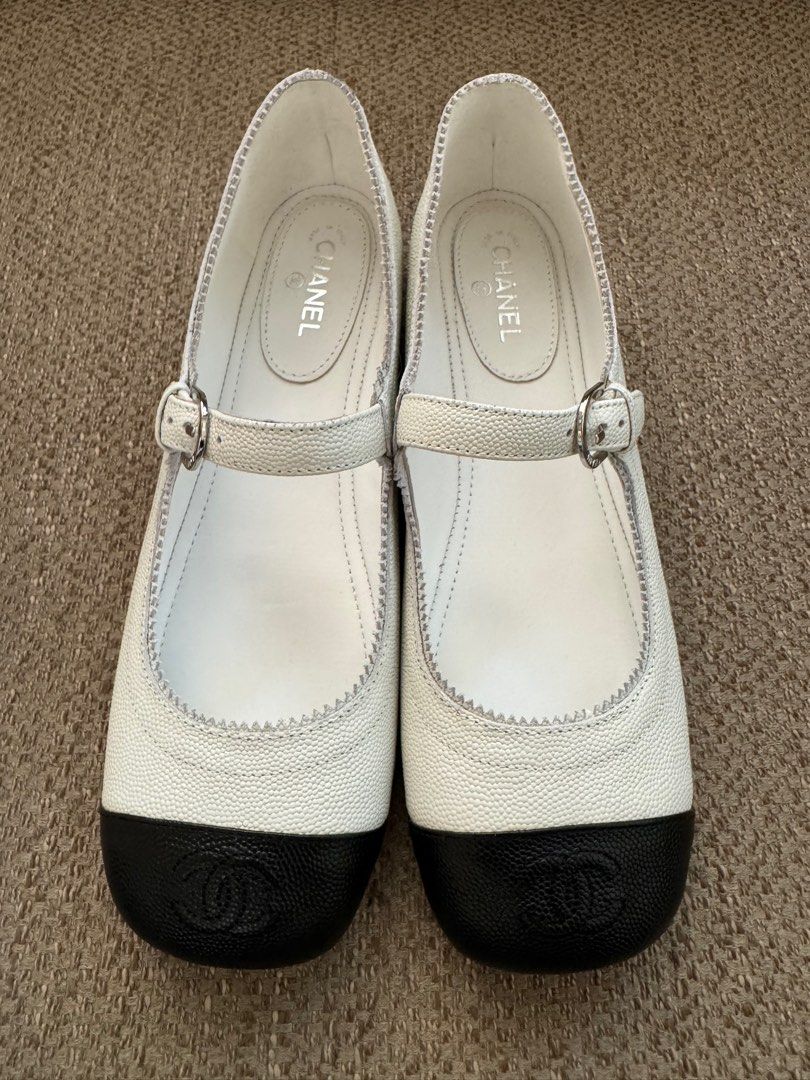 Chanel Mary Jane (Size 39) (Category: Flats & Sandals) located in Muntinlupa City. Submitted by glamgi (Listing ID 1306435202, Image 1). Description: Comes with box and dustbags. .