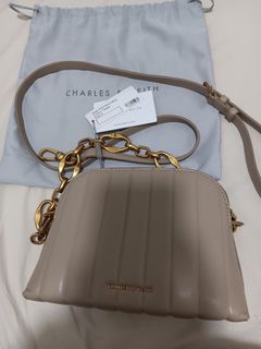 (Category: ) located in . Submitted by amarifaith25 (Listing ID 1306441622, Image 1). Description: .