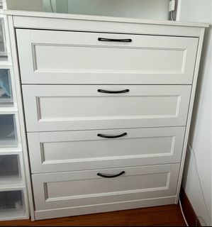 (Category: ) located in . Submitted by ayline12 (Listing ID 1306418735, Image 1). Description: .