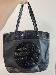 （分類：）位於 。 由 imaginex 提交（商品編號 1306495913，圖片 1）。簡介： 。