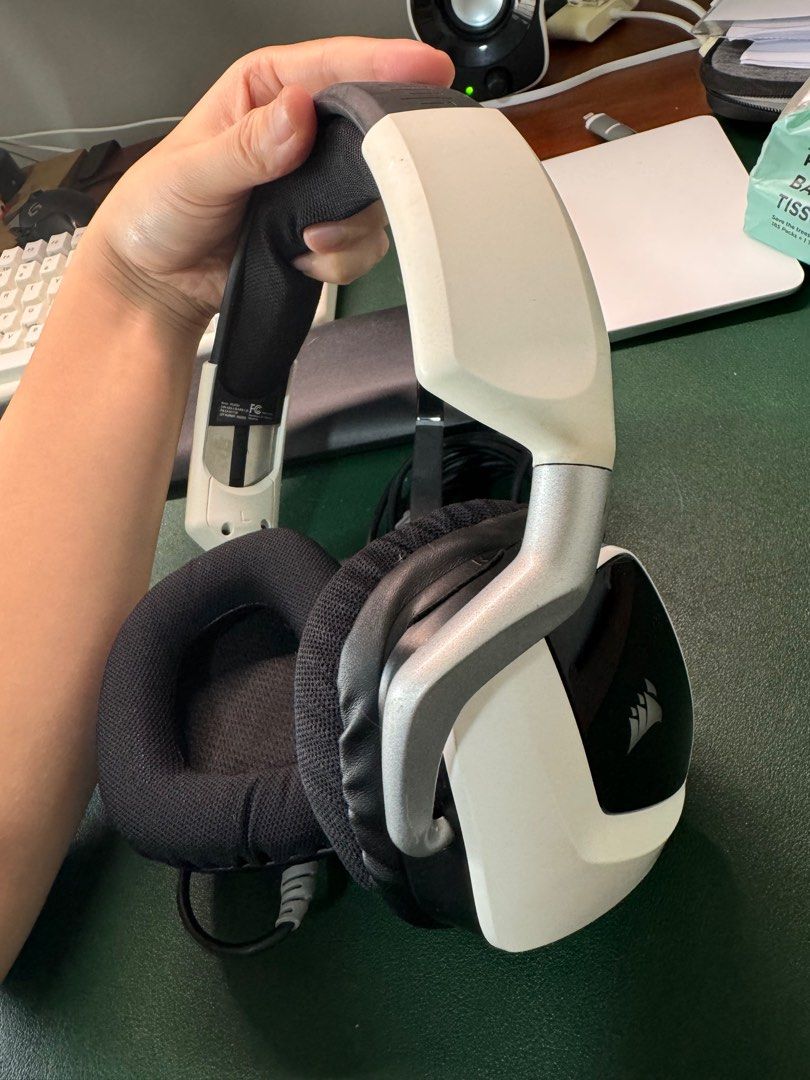 Corsair RDA0001 USB Wired Gaming Headset White