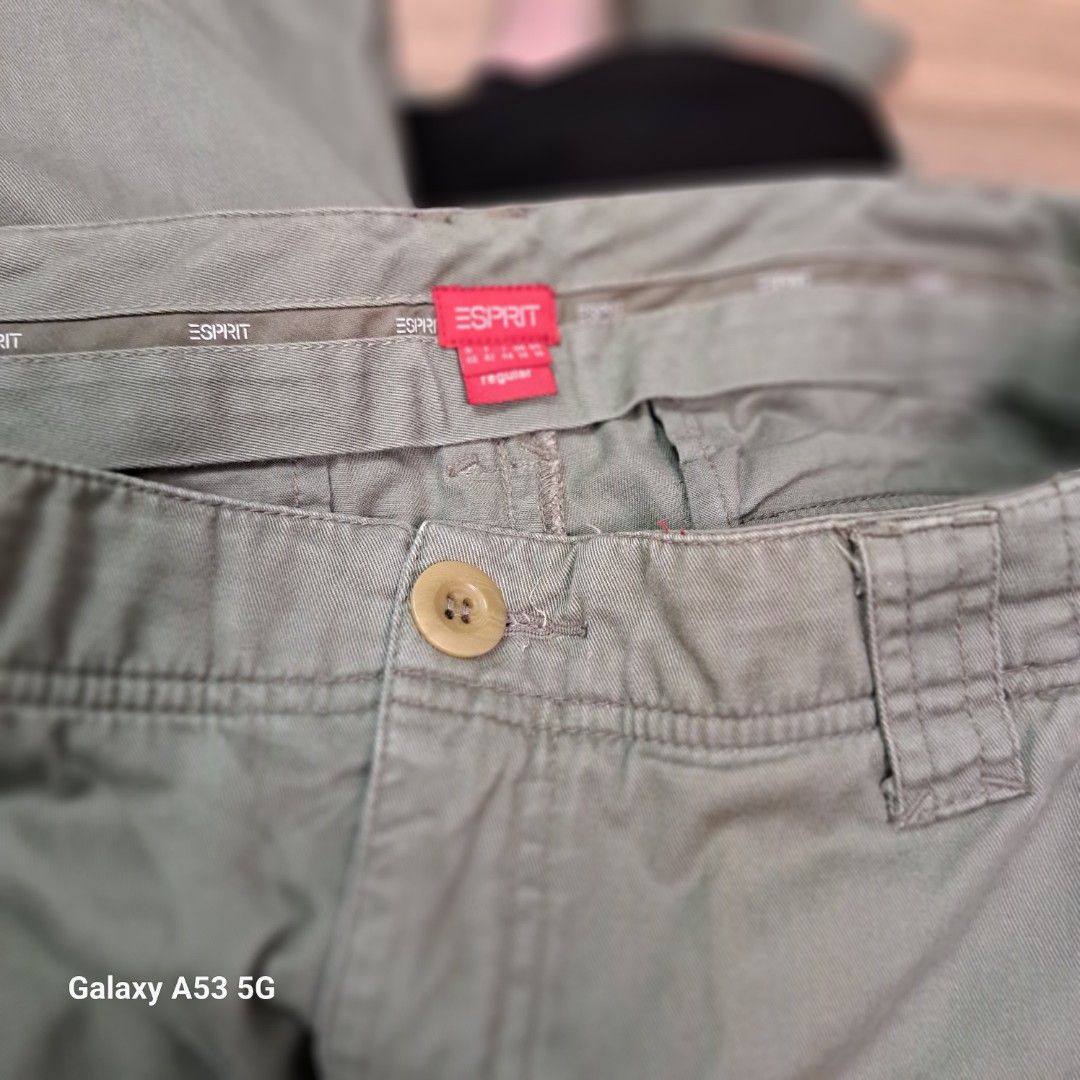 Espirit （分類：外套及戶外衣服）位於 Hong Kong。 由 sellswapdonate 提交（商品編號 1306420686，圖片 6）。簡介： not for free swap or $60 n delivery fee espirit。