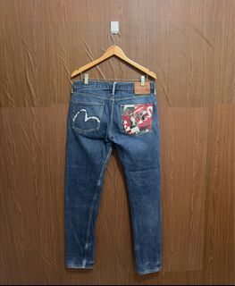 Evisu seagull denim selvedge jeans size 32x4 on tag waistline fits 32-33