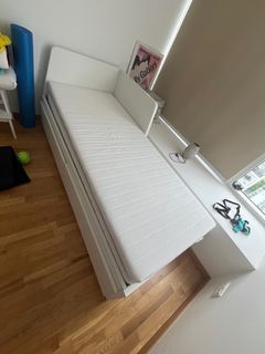 (Category: ) located in . Submitted by yyg31 (Listing ID 1306383707, Image 1). Description: .