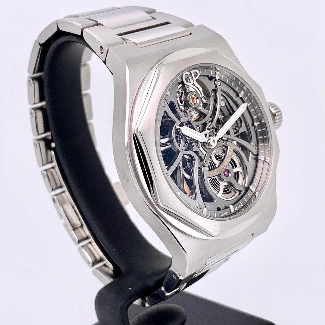 Girard-Perregaux SS Laureato Skeleton 42mm 81015-11-001-11A (Category: Watches) located in Singapore. Submitted by thewatchproject.sg (Listing ID 1306439647, Image 2). Description: GP skeleton 01/2022 Comes with booklet, links, box and warranty card We are located at Far East Plaza #02-32.