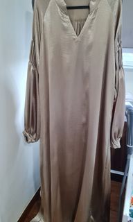 (Category: ) located in . Submitted by classy_attire (Listing ID 1306409094, Image 1). Description: .