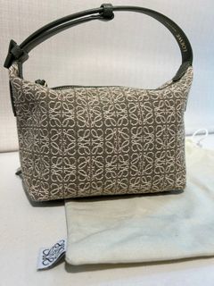 （分類：）位於 。 由 kkchw 提交（商品編號 1306351213，圖片 1）。簡介： 。