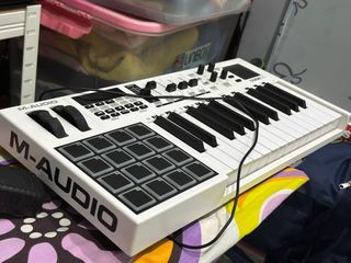 M- Audio MIDI Keyboard Piano