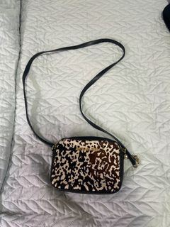 （分類：）位於 。 由 ewmeow 提交（商品編號 1306468805，圖片 1）。簡介： 。