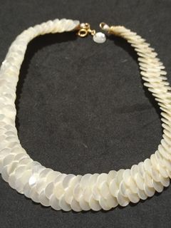 Mother of Pearl Choker necklace from Japan