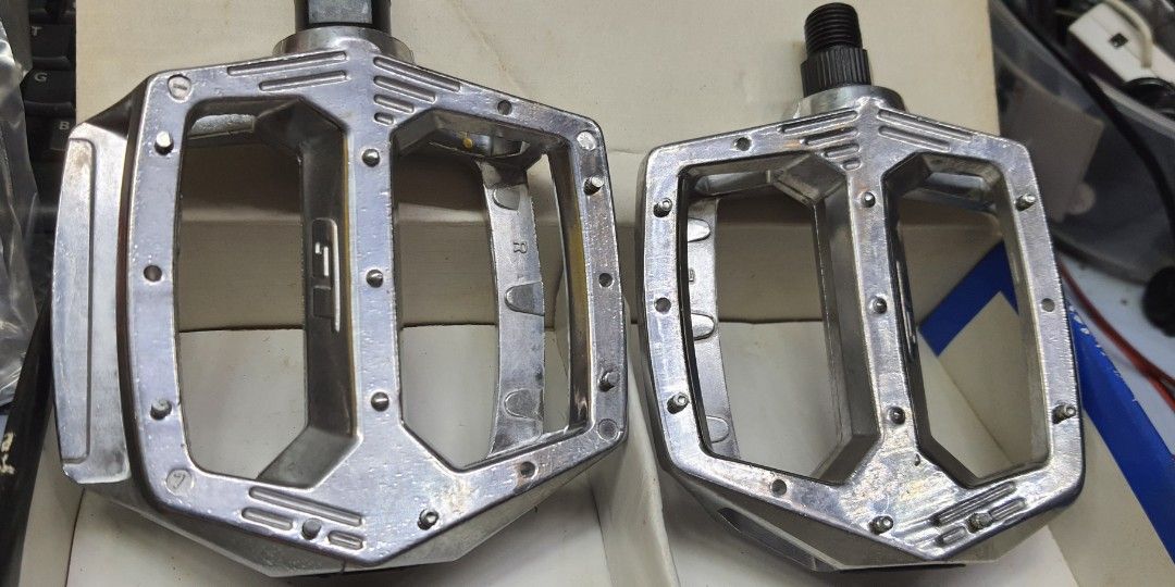 Gt alloy platform pedals best sale
