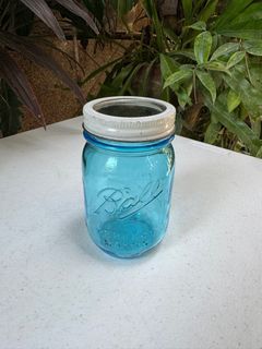 One piece blue ball jar