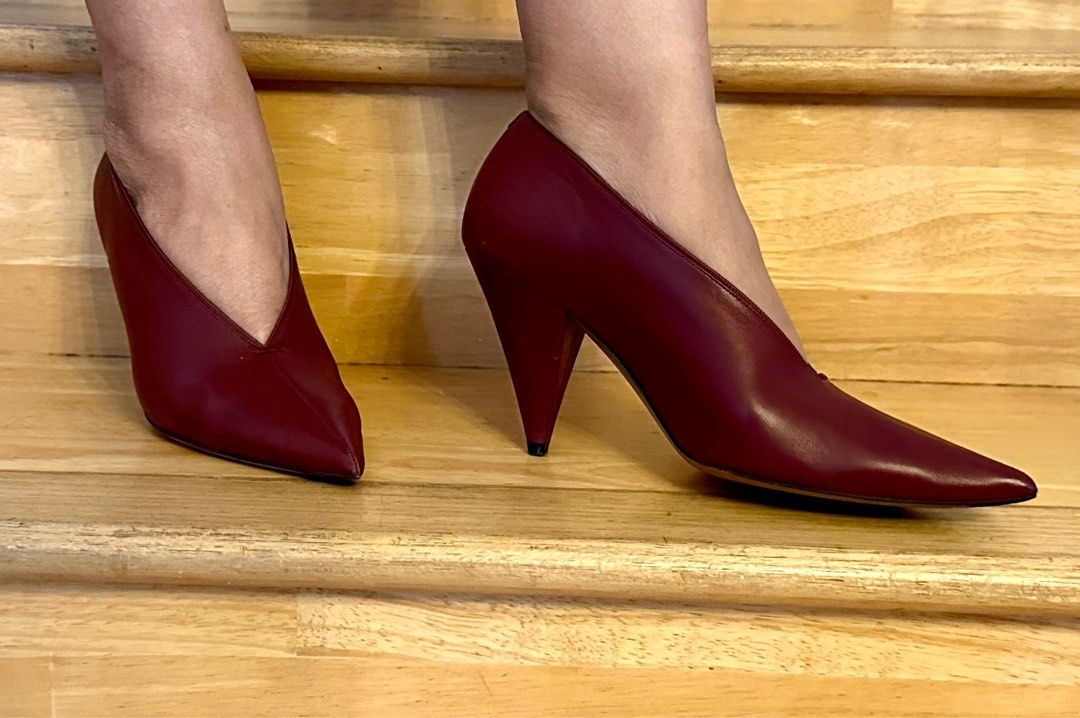 Pre Loved Celine V Neck Pumps Burgundy 37.5