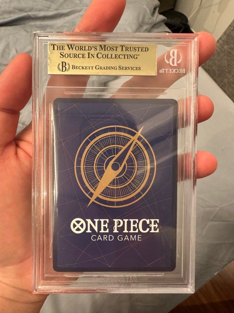 PSA10/BGS10 flagship mihawk one piece, Toys & Collectibles