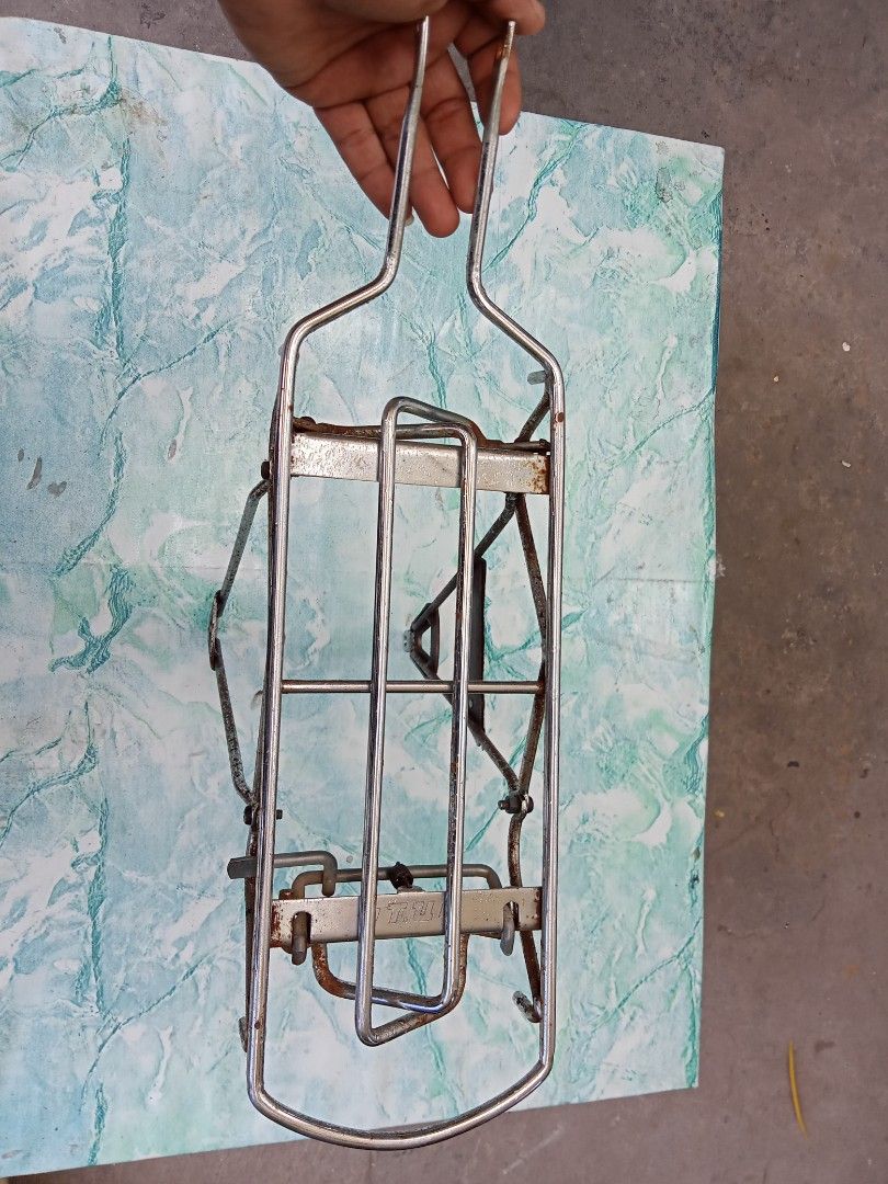 Vintage Rear Rack VINTAGE Rear Rack Carrier, Sports Equipment, Bicycles & Parts, Bicycles ...