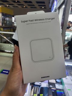 Samsung wireless Charger with 25w Adapter
