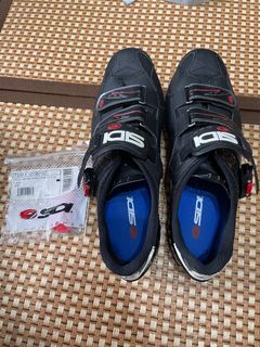 （分類：）位於 。 由 pddslt 提交（商品編號 1306358221，圖片 1）。簡介： 。