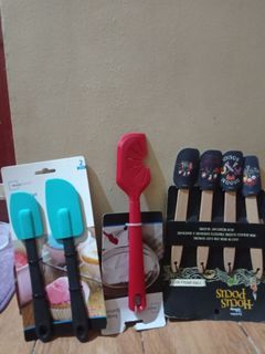 spatula set