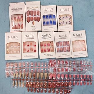 Take All 14 sets of Press on / Fake Nails