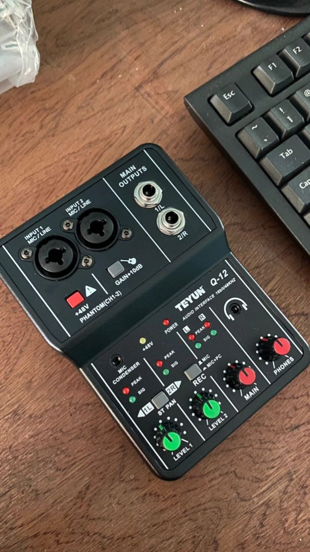 TEYUN Q12 USB Audio Interface + 48V Phantom Power with 3.55m Microphone Jack, 2i2 Audio Interface (Category: Cables & Adaptors) located in Manila. Submitted by sdfsolutions (Listing ID 1306486967, Image 1). Description: About the Product: - USB Audio Interface: Record singing or guitar and bass into the recording software through the recording software, allowing you to make your favorite music. Line 1/2 stereo output switchable mono. Each channel