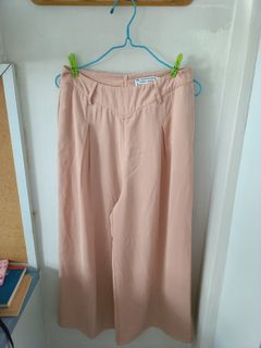 (Category: ) located in . Submitted by junnin (Listing ID 1306410192, Image 1). Description: .