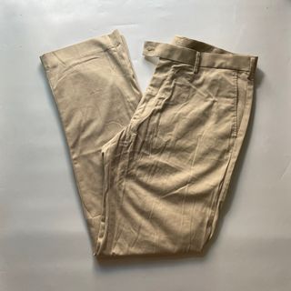 Uniqlo Men Dry No-Truck Pants in Cream