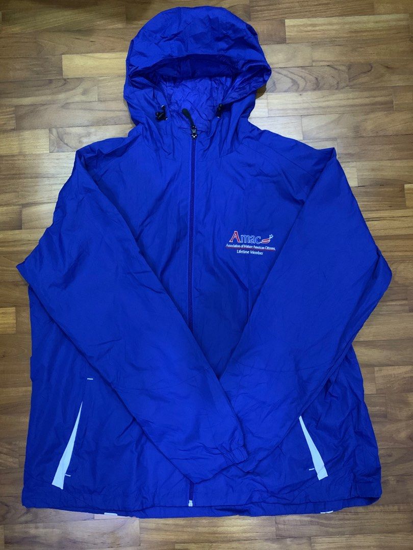 Windbreakers (Category: Coats, Jackets and Outerwear) located in Singapore. Submitted by bvicii (Listing ID 1306506988, Image 4). Description: Selling red and blue windbreaker, each for $5, get both for $8. Both have 2 side pockets in front. Ignore the XL size stated. Red length is 68cm, chest 56cm Blue length is 77cm, chest 69cm I only do pickups at my place in Pasir Ris, thank you!.