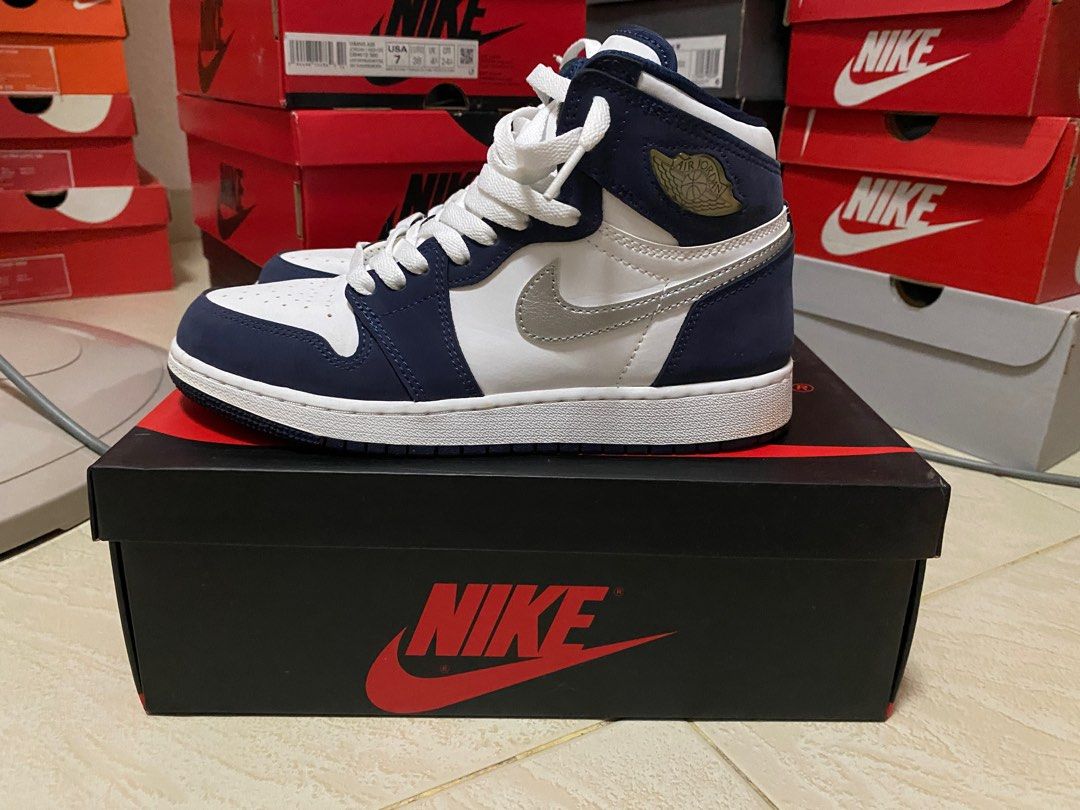 footlocker jordan 1 midnight navy