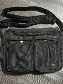 (Category: ) located in . Submitted by wearware (Listing ID 1306378334, Image 1). Description: .