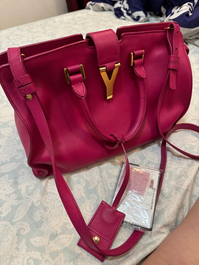 YSL Cabas w/entrupy (Category: Luxury Bags & Wallets) located in Del Monte. Submitted by sahsha1023 (Listing ID 1306428219, Image 2). Description: YSL Cabas with entrupy. With original dust bag. .