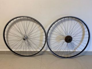 (Category: ) located in . Submitted by bicyclogy (Listing ID 1308005498, Image 1). Description: .