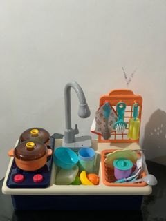 Battery Operated Toy Sink with Faucet & Accessories