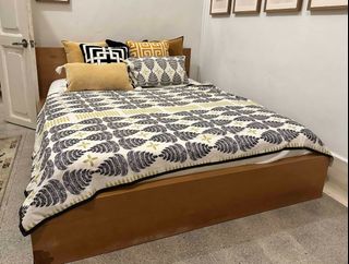 (Category: ) located in . Submitted by eunukyoo (Listing ID 1308113014, Image 1). Description: .