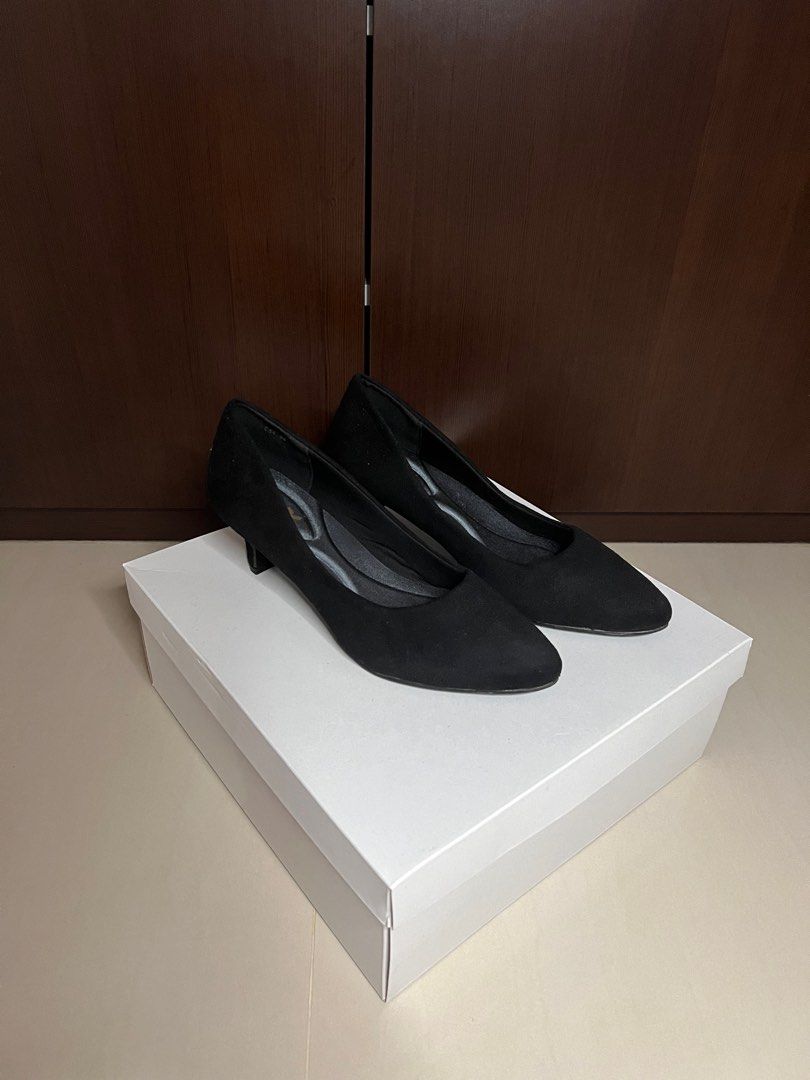 Heels with cushioned soles cheap