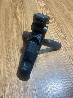 Canon Tripod and m200 battery