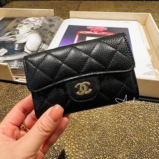 （分類：）位於 。 由 aileluxury 提交（商品編號 1308071959，圖片 1）。簡介： 。