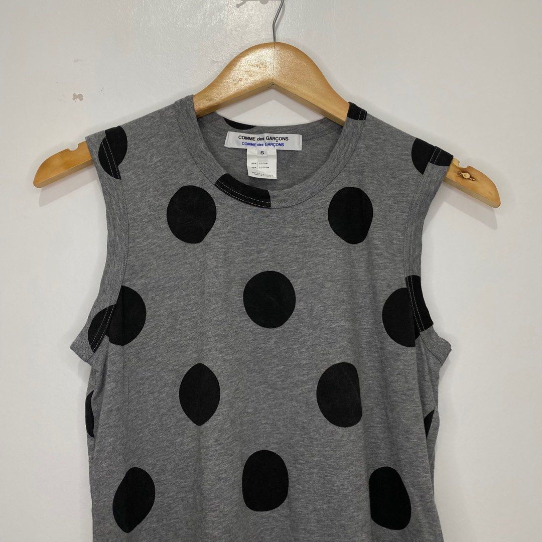 Comme des Garçons Polka Dots Tank Top (Category: Sleeveless) located in Lipa City. Submitted by kimjenniecollections (Listing ID 1308088948, Image 2). Description: Comme des Garçons Polka Dots Tank Top small on tag 16 inches - chest 24 inches - length Excellent condition -1,500.00.
