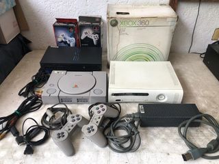 Decluttering Bundle Lot Sale Sony PS1  PS2  XBox 360 and  Accessories as-is