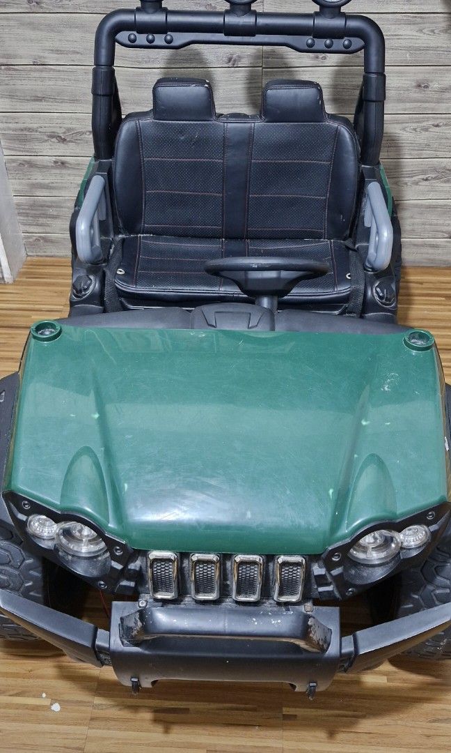 Rechargeable toy car (Category: Kids Toys) located in Manila. Submitted by say14 (Listing ID 1308086902, Image 1). Description: for sale electric jeep for kids. hindi nailabas ng bahay. hindi din nagagamit kasi my motor at bike. for sure buyer.